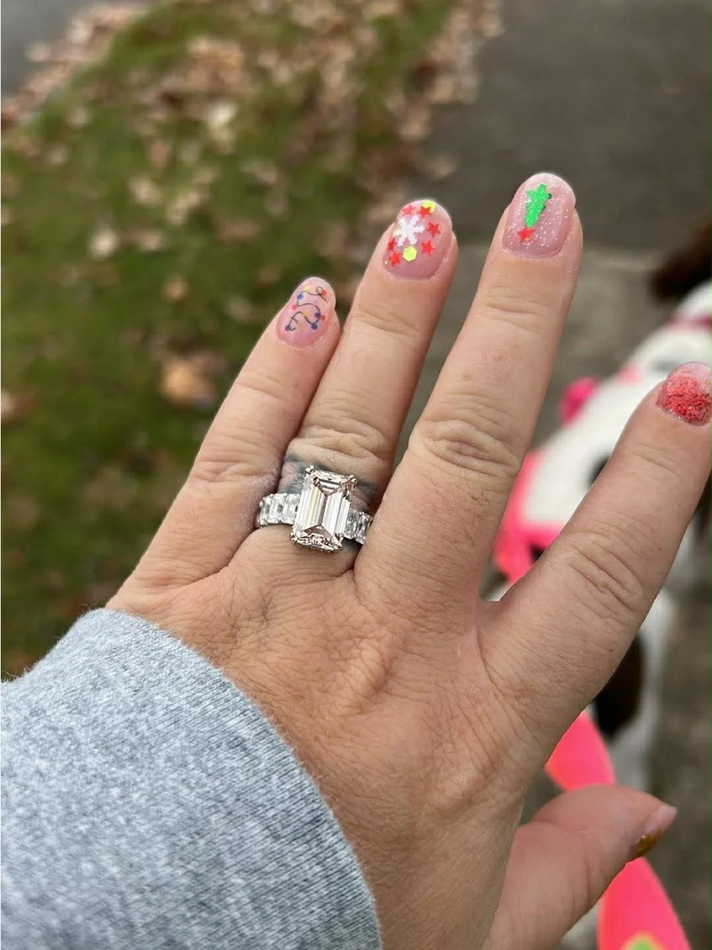 5ct pink lab diamond set in white gold